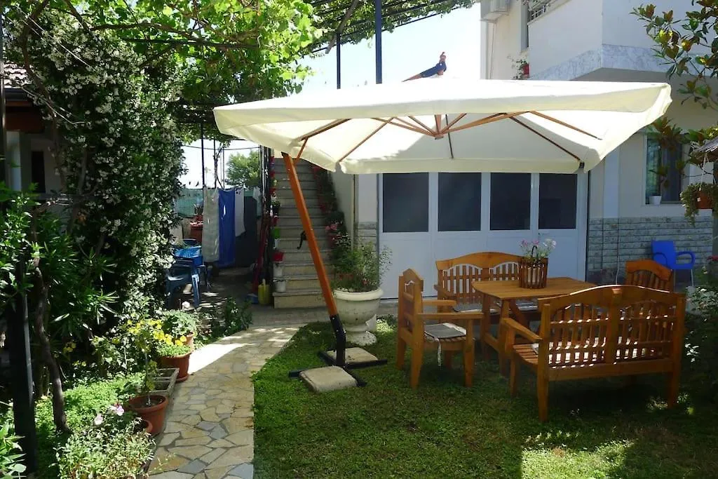 Apartment Beach House, Room For Couple In 2Nd Floor Velipoje Albania